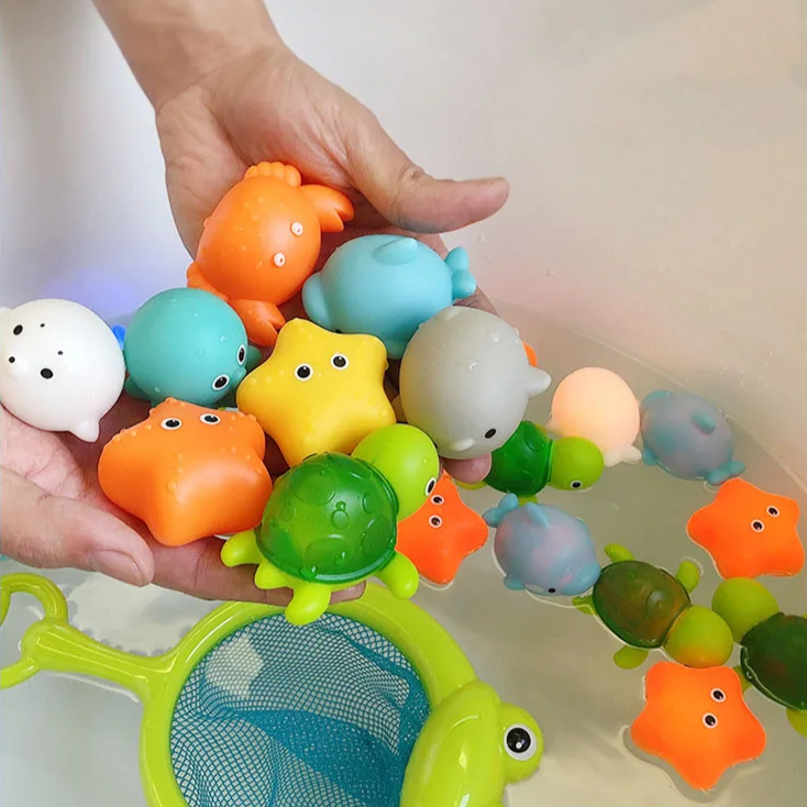 Glowing Bath Friends AquaLumi | Interactive Bath Toy for Ages 3 and Up | With Light & Color Effects