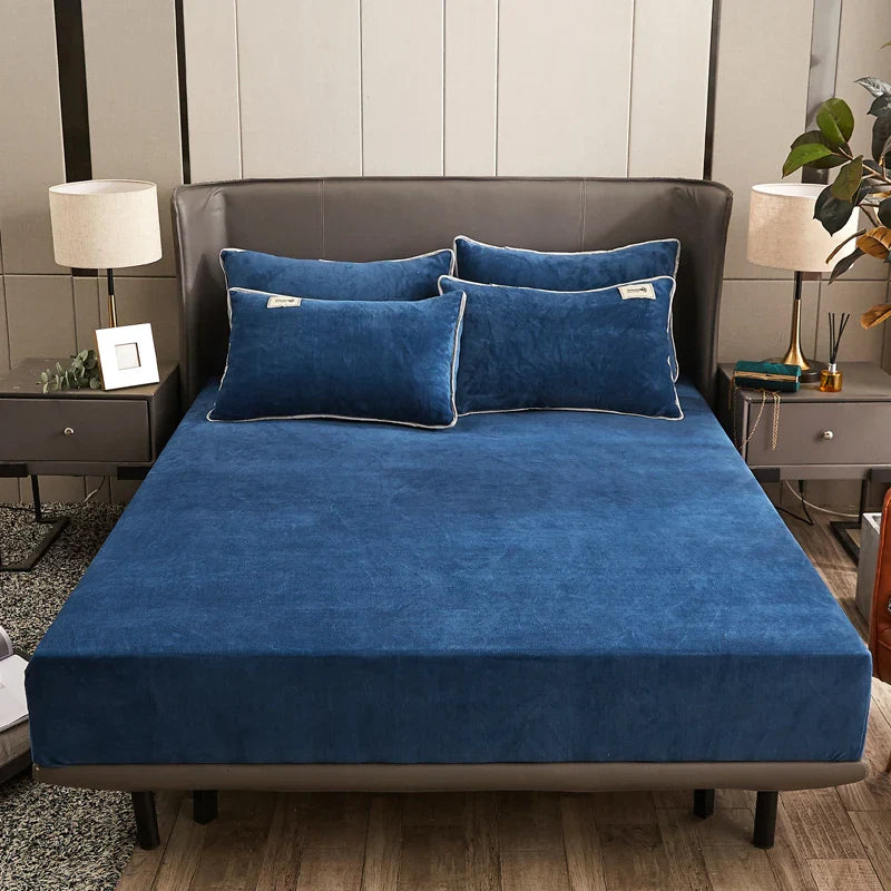 Fitted Sheet Velura | Stretch Velvet | Soft & Warming | Mattress Protector for Winter