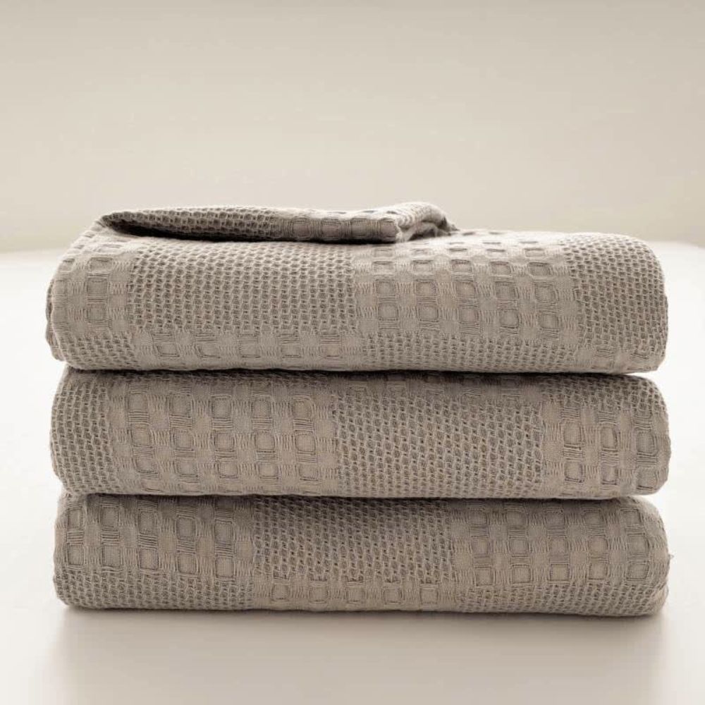 Cotura Waffle Blanket | 100% Organic Cotton | Breathable & Elegant | Waffle Texture