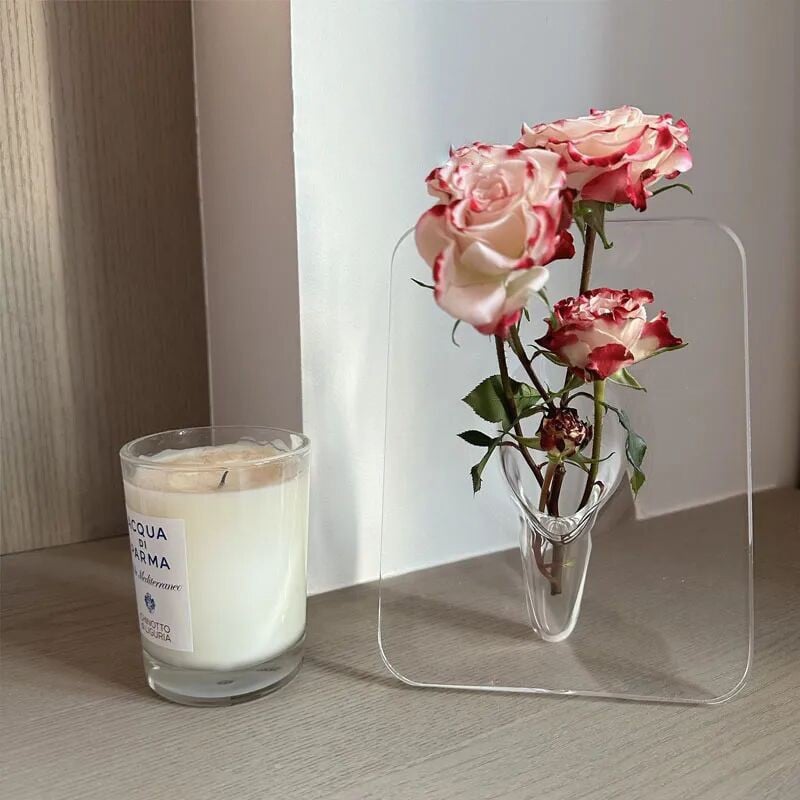 FloraFrame | Acrylic Picture Frame Vase | Modern & Elegant | Transparent