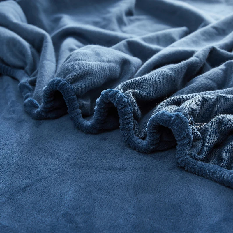 Fitted Sheet Velura | Stretch Velvet | Soft & Warming | Mattress Protector for Winter
