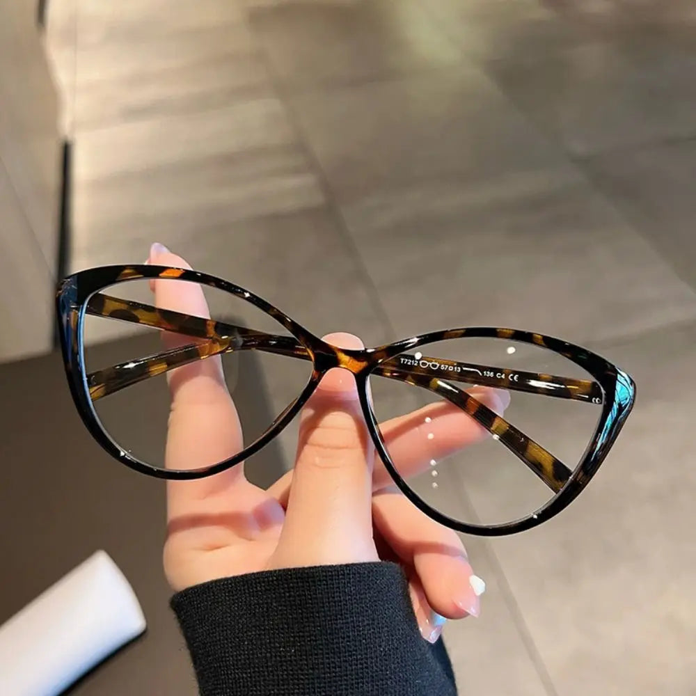 ClariVue Blue Light Filtering Glasses | Ultralight & Stylish | For Women & Men | Non-Prescription