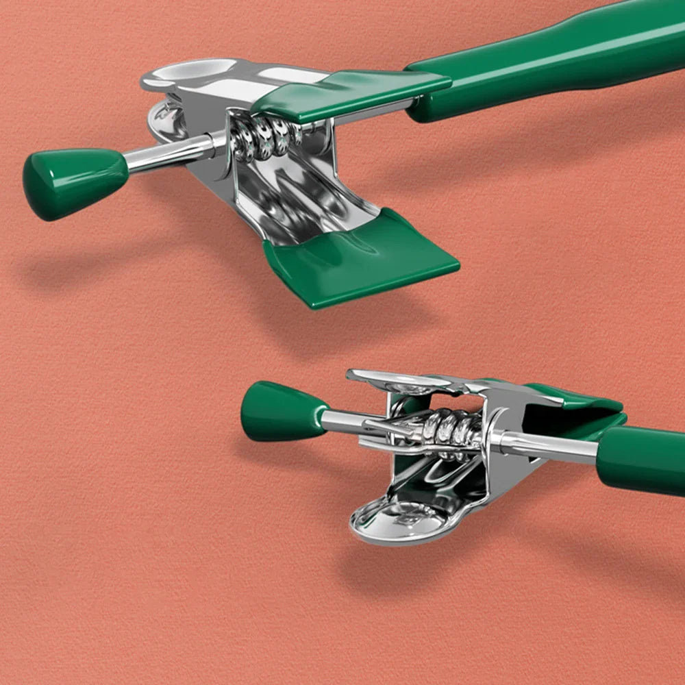 Closyra Stainless Steel Hangers with Clips | Adjustable & Non-slip | For Skirts, Pants & Underwear | Space-saving & Seamless
