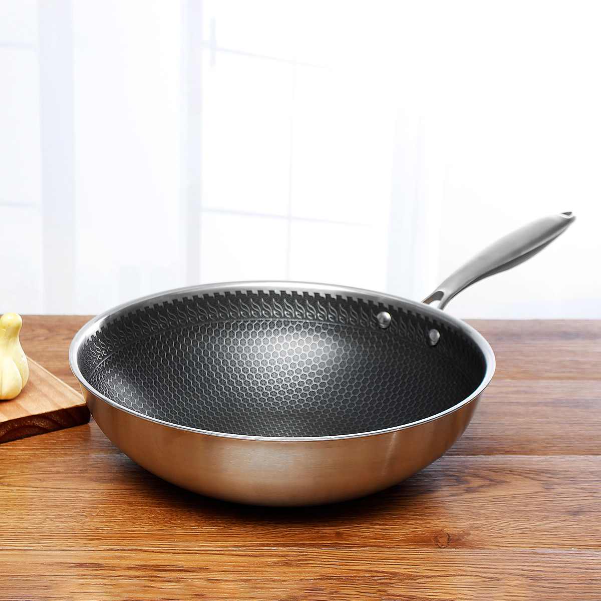 Chefverro Stainless Steel Non-Stick Frying Pan with Honeycomb Structure | Suitable for All Cooktops Including Induction | Scratch-Resistant & Dishwasher Safe