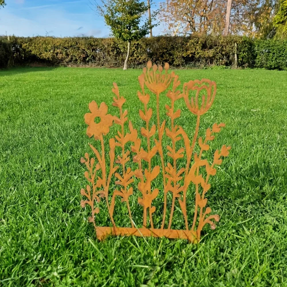 FLORAVINTA Metal Garden Stake Wildflower | Rust Look Vintage Yellow | For Beds, Pots & Walls | Handmade Country Style