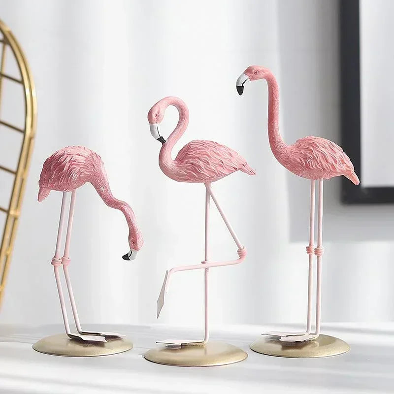 FlaMingo Deco Cartoon Flamingo Figurine | Resin Dekoration für Wohn- & Arbeitszimmer | Miniatur Desktop Accessoire