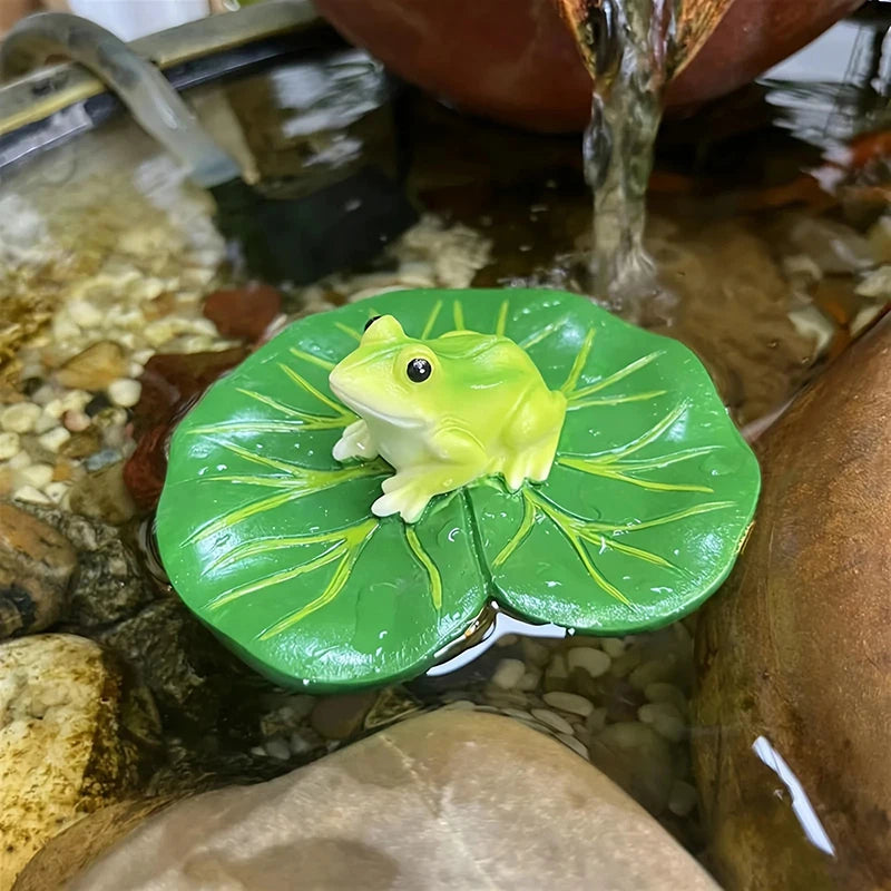 FroggieCharm Resin Frosch Gartenfigur | Realistische Deko | Innen- & Außenbereich | Balkon & Zuhause