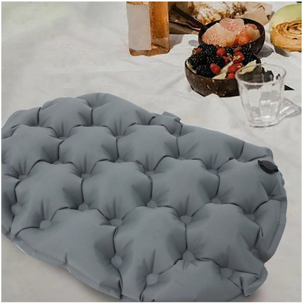 Campivo Sitzkissen Aufblasbar | Komfortables Outdoor-Sitzpolster | TPU-Nylon | 36 x 28 cm