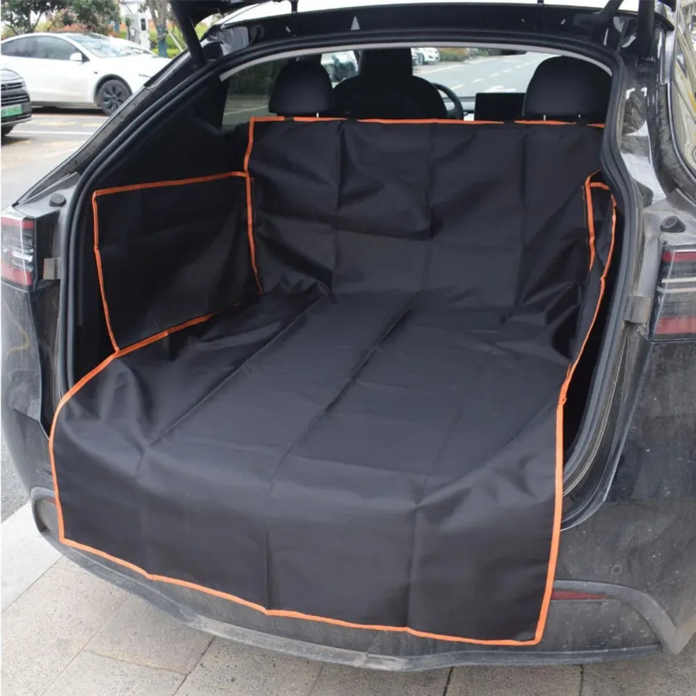 AutoGuard Universelle Kofferraum-Matte | Rutschfest & Strapazierfähig | Auto Innenraum Schutzmatte