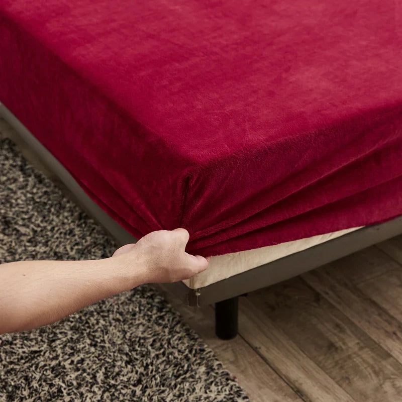 Fitted Sheet Velura | Stretch Velvet | Soft & Warming | Mattress Protector for Winter