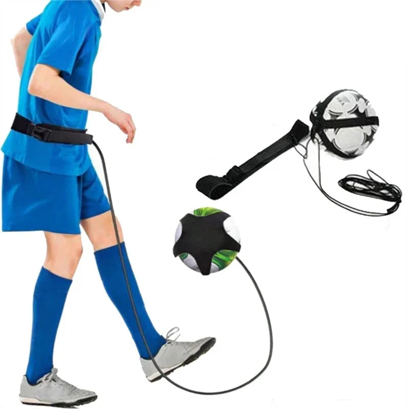 Kickaro Fußball-Trainer für Kinder | Verstellbarer Hüftgurt | Elastisches Solo-Trainingssystem | Ballkontrolle & Schusstraining