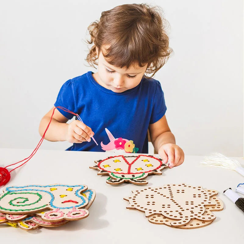 FiloFun Montessori Holz-Schnürspiel | Feinmotorik & Kreativität | Kinder Lernspiel ab 1 Jahr