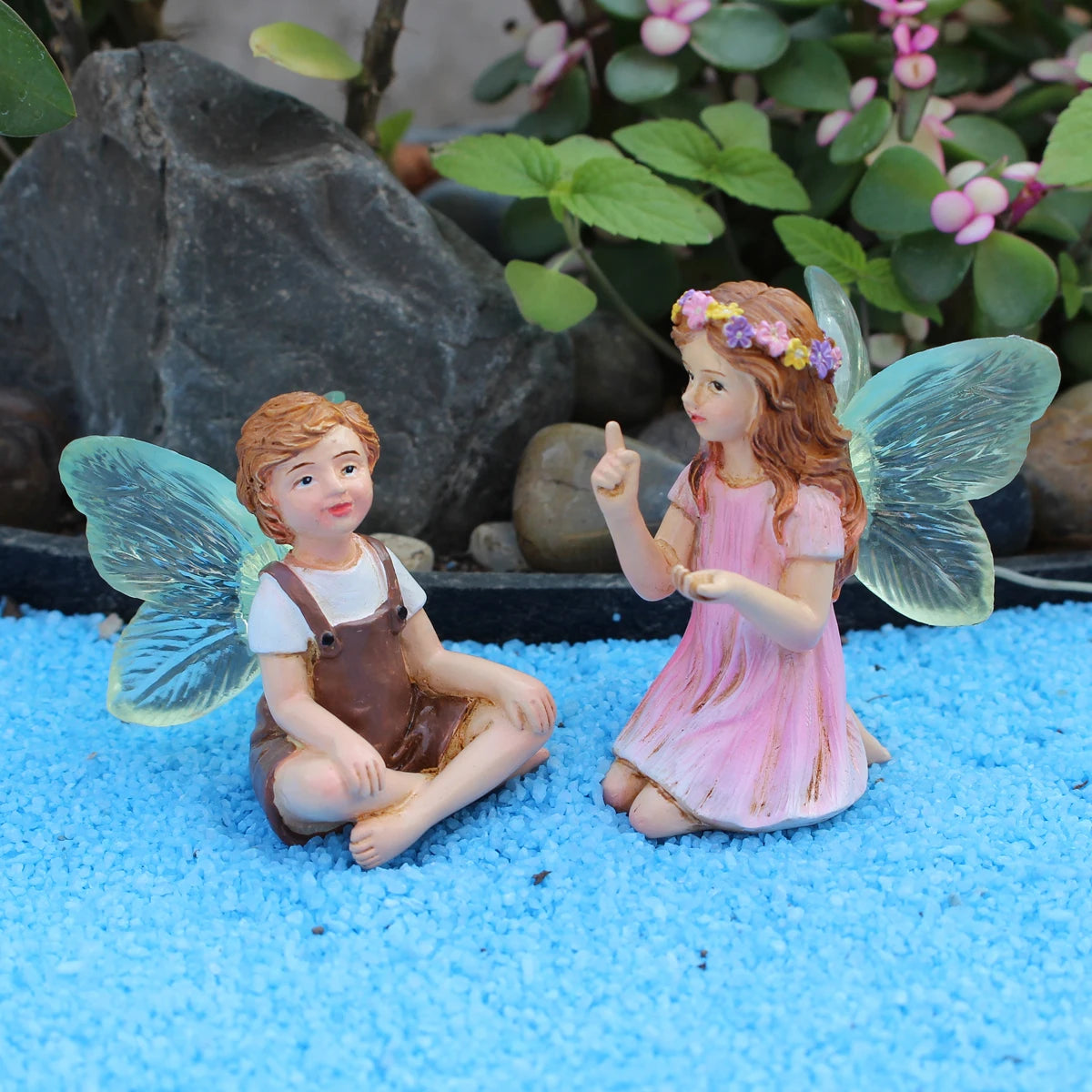 FeenGlanz Gartenzauber Mini Feen Figuren 2 Stück | Kunstharz Tisch- & Gartendeko | Märchenhafte Outdoor-Ornamente