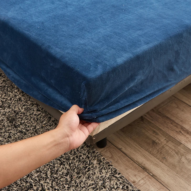 Fitted Sheet Velura | Stretch Velvet | Soft & Warming | Mattress Protector for Winter