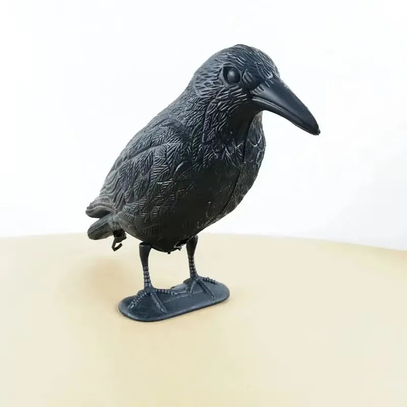Corvexis Krähen Attrappe 35 cm | Vogelabwehr Rabe aus Kunststoff | Garten & Balkon Dekoration