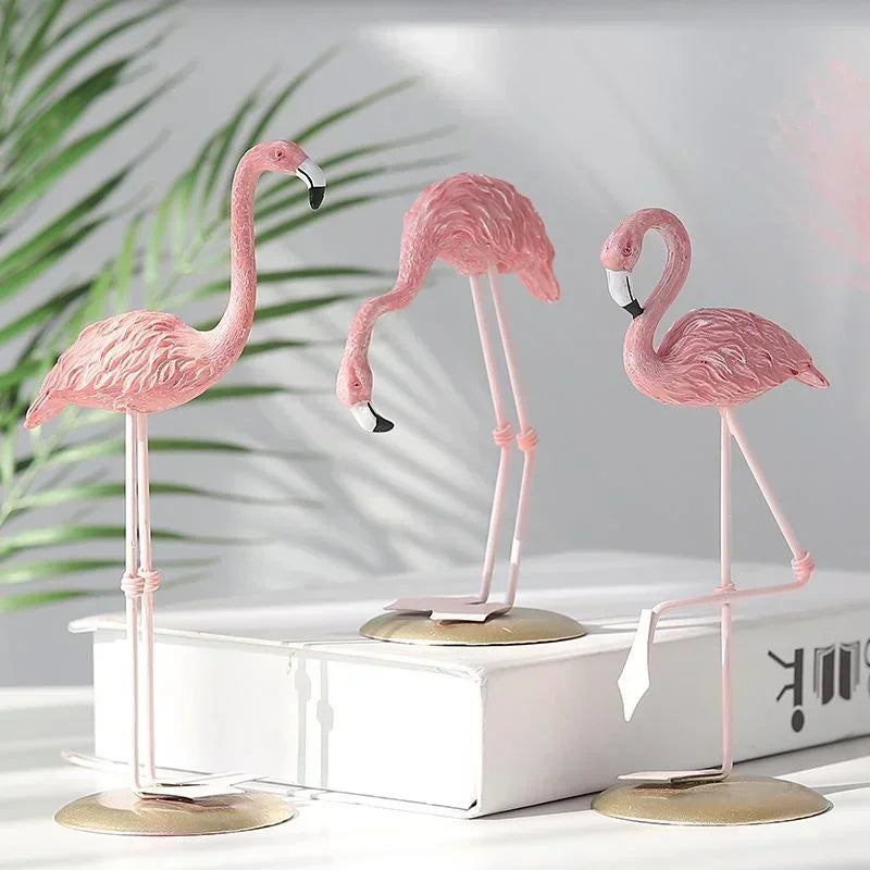 FlaMingo Deco Cartoon Flamingo Figurine | Resin Dekoration für Wohn- & Arbeitszimmer | Miniatur Desktop Accessoire
