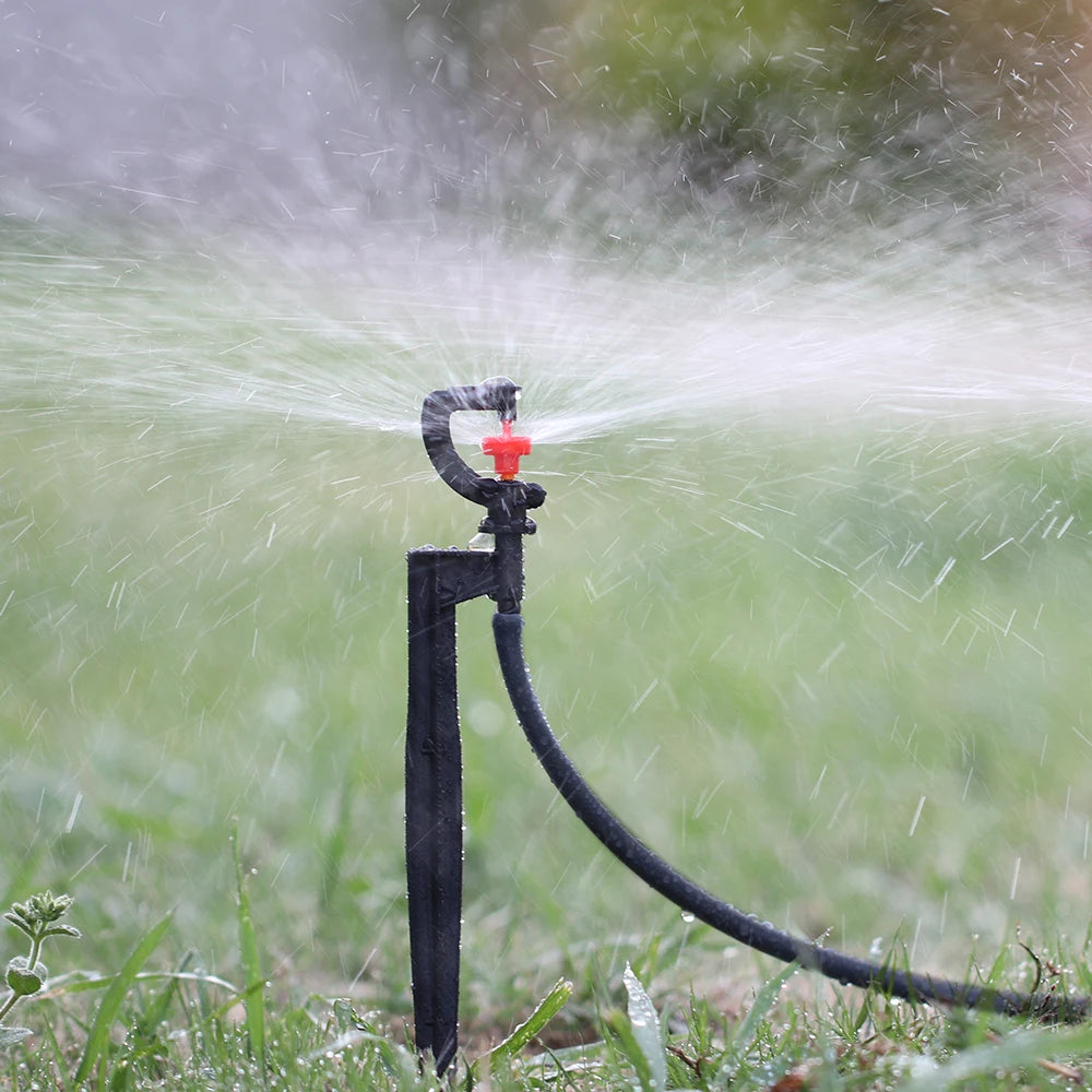 GartenNova | 5er-Set 360° Rotierende Mikro-Bewässerungssprinkler | Mit 21 cm Erdspieß | Für Garten, Gewächshaus & Rasen