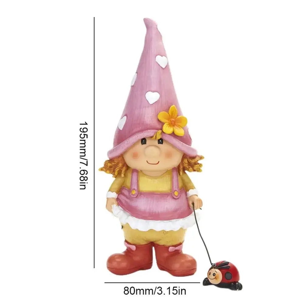 Gnomelia Garden Gartenzwerg Figur | Resin Deko | 19,5 x 8 cm | Handgefertigt Cartoon