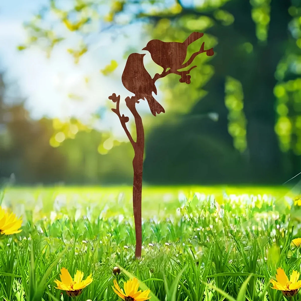 Aviora | Vogel Gartenstecker | Rustikale Metall-Gartendekoration | Wetterfeste Rasenkunst mit Vogelmotiv