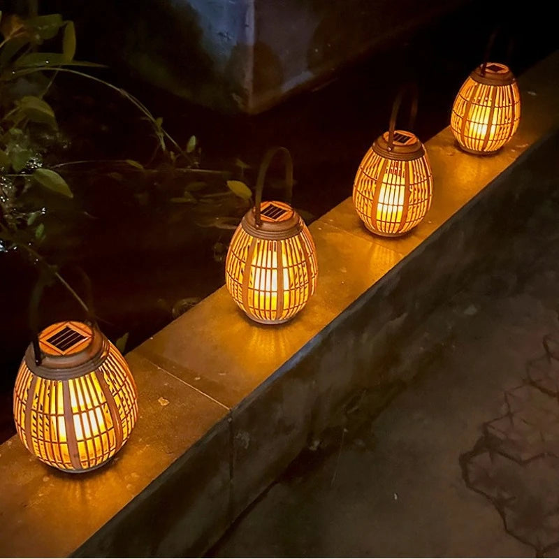 Solamira | Solar-Gartenlaterne mit LED-Beleuchtung | Wetterfestes Außenlicht | Dekorative Ambienteleuchte