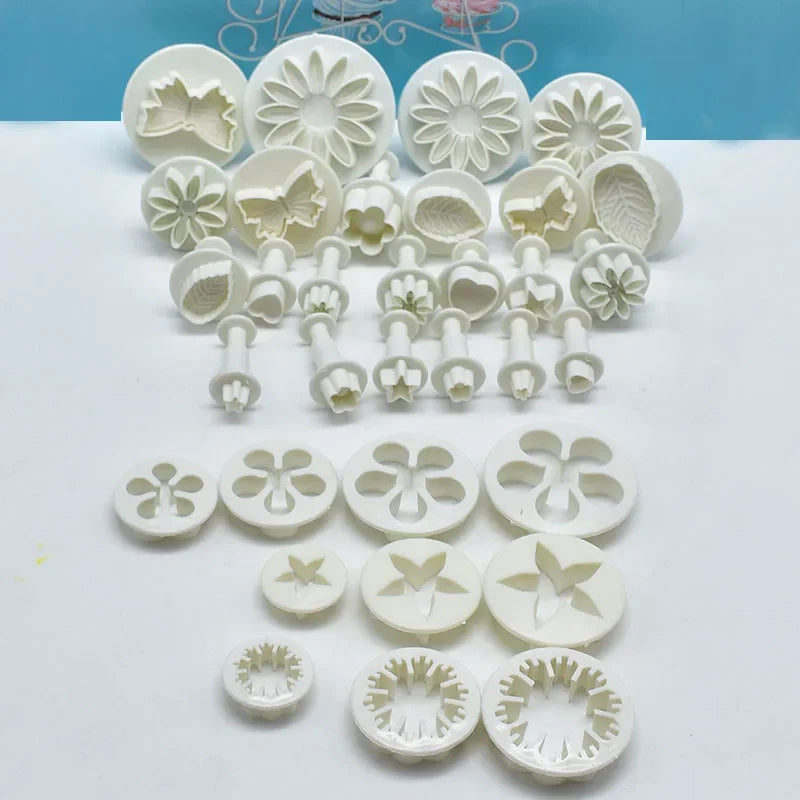 DecoBlossom Fondant Ausstecher Set 33-teilig | 3D Plunger Cutter für Torten & Kekse | DIY Dekorierwerkzeug