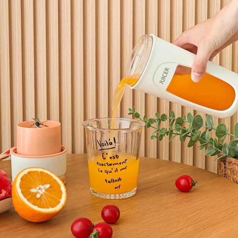 VitaBlend | Tragbarer Mini Mixer 3000 mAh | USB Smoothie-Maker mit 8 Edelstahlklingen | Tritan Mixbecher