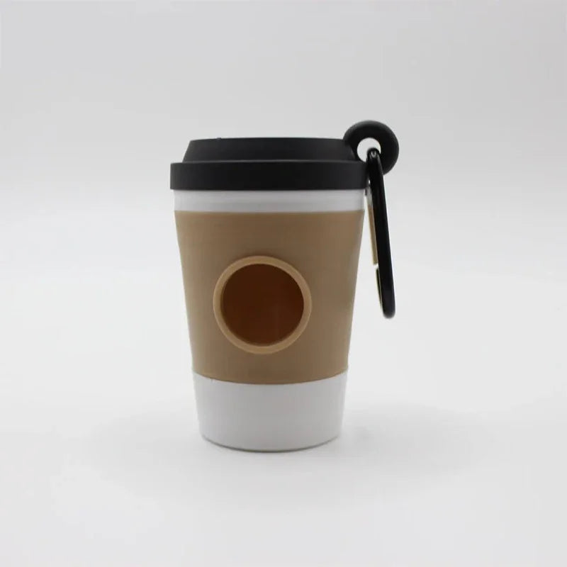 PawCup Kotbeutelspender | Tragbarer Hundekot-Behälter im Coffee-Cup-Design | Für Spaziergänge & Reisen