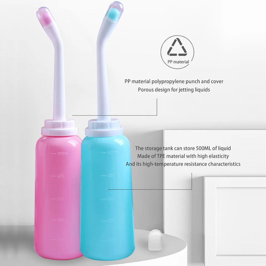 Aquamora Tragbares Bidet 500 ml | Sanfte Intimhygiene | Handbrause für Reisen & Zuhause | Wiederverwendbare Wasserflasche