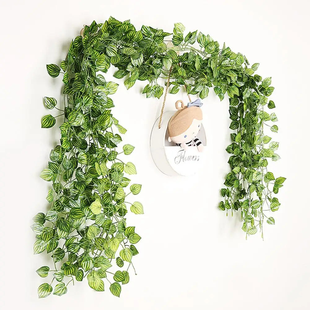 GreenAura Künstliche Efeuranke | 2 m Hängende Girlande | Seidenblätter für Wand- & Heimdekoration