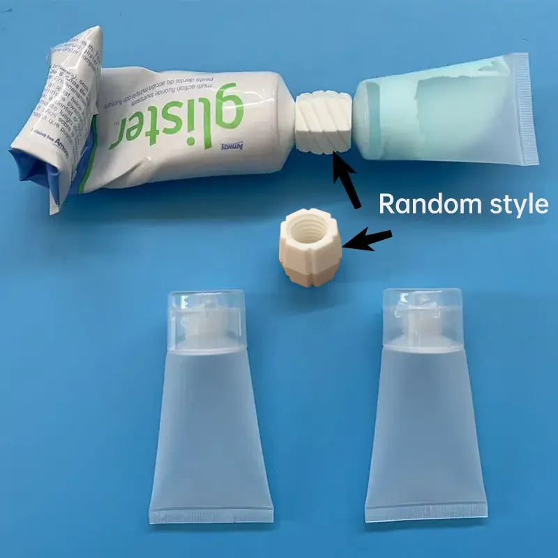 TravelDrop | Reiseflaschen Set 30 ml | Auslaufsicher | Nachfüllbar | 3 Flaschen mit Adaptern