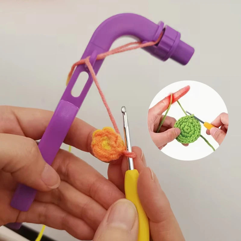 HookEase Häkelhilfe 3-in-1 | Garnspannung & Handentlastung | Anfänger Häkelset mit Häkelnadel