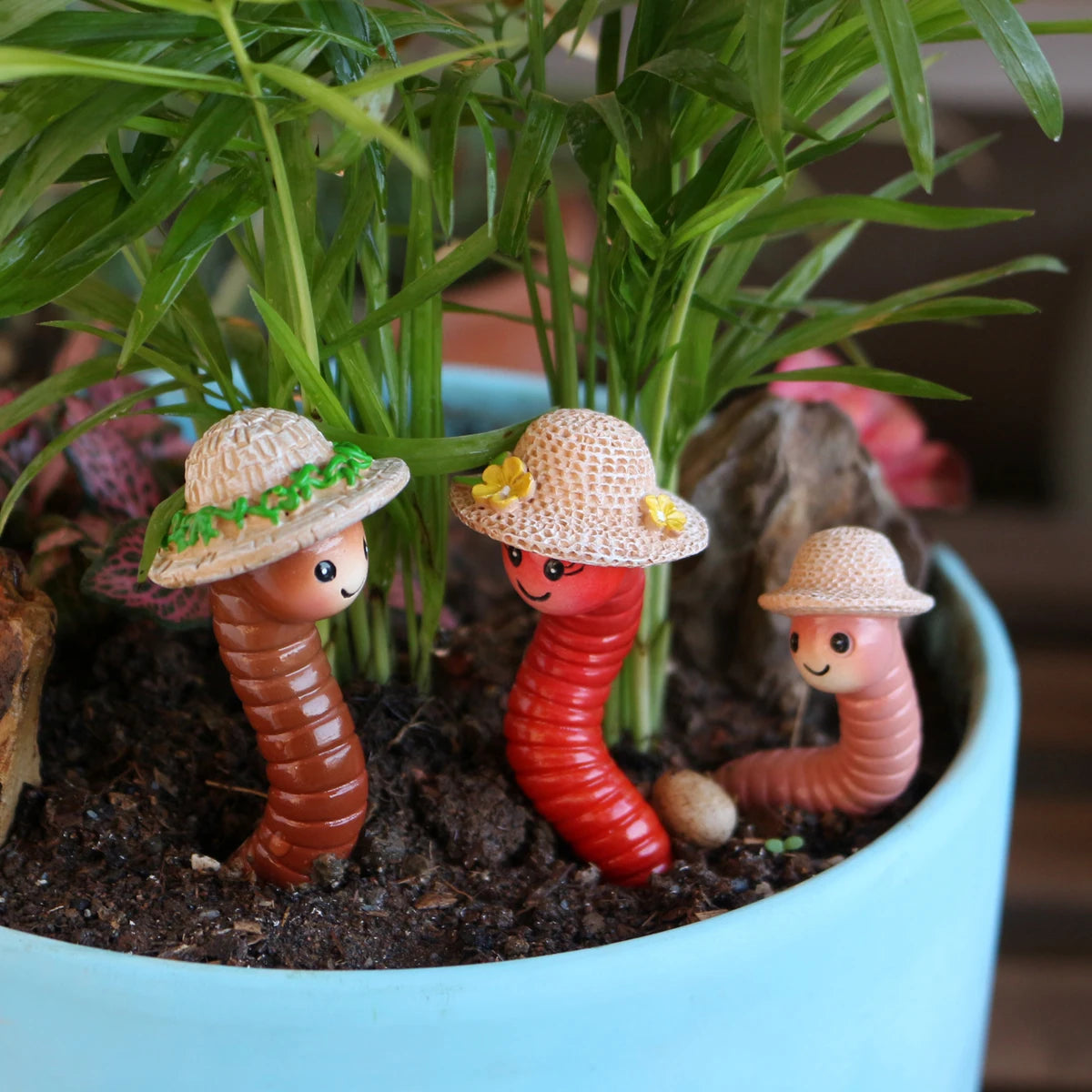 GardenWriggle Resin Regenwurm Deko-Set | 3er Set | Balkon, Terrasse & Garten Pflanzendeko