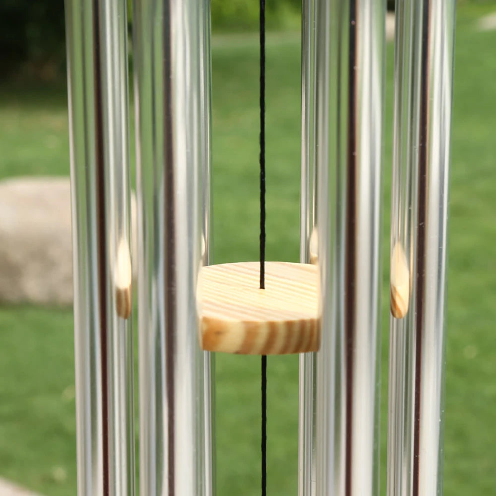Bellora 6-Röhren Windspiel | Silber | Glocken Klang | Tür- & Wanddeko für Garten & Zuhause