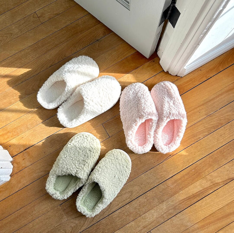 Flauschio | Warm Slippers | Sherpa Style | Faux Fur & Non-Slip Rubber Sole