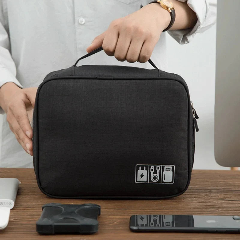 Baguvo Toiletry Bag | Water-Repellent & Compact | 100% Oxford Polyester | 24×18×9 cm