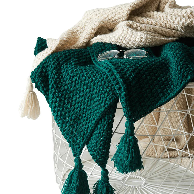 ArcticHaven Wool Blanket | Scandinavian Design with Tassels & Pom-Poms | Warm & Stylish