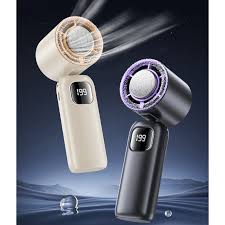 FrostTurbo Turbo Handventilator mit Eiskühlung | 199 Stufen | LED-Digitalanzeige | Handheld & Desktop | USB Akku | Reise & Zuhause